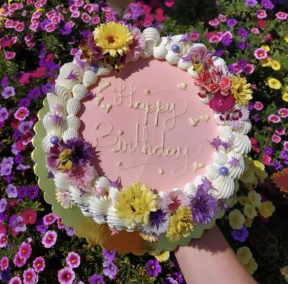 Cake Decorating Class with Natalie Dutton - Image 16